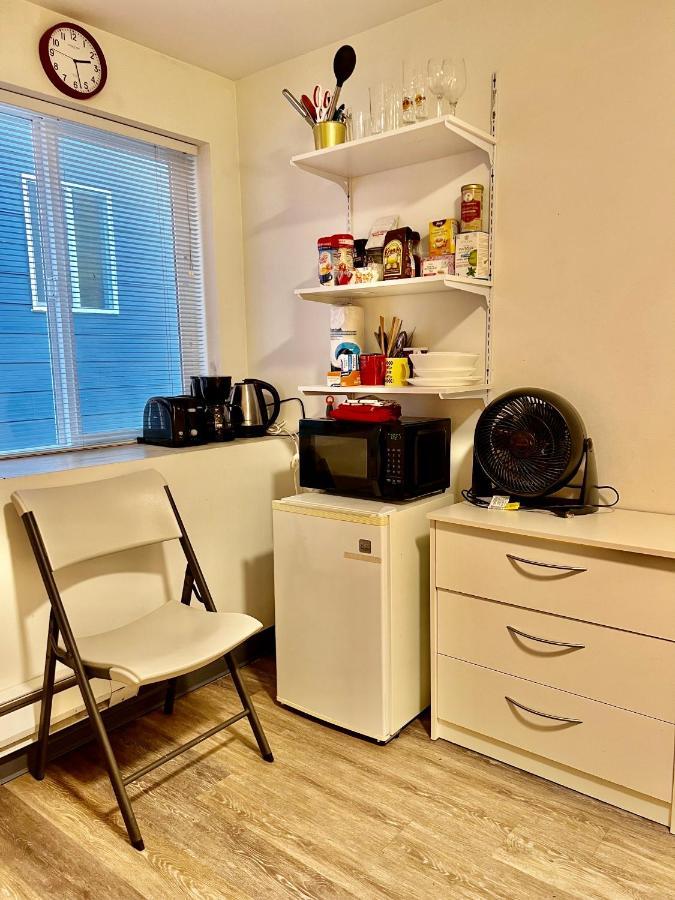 Micro Studio Apartment 10 Minutes Walk To University Of Washington Seattle Kültér fotó