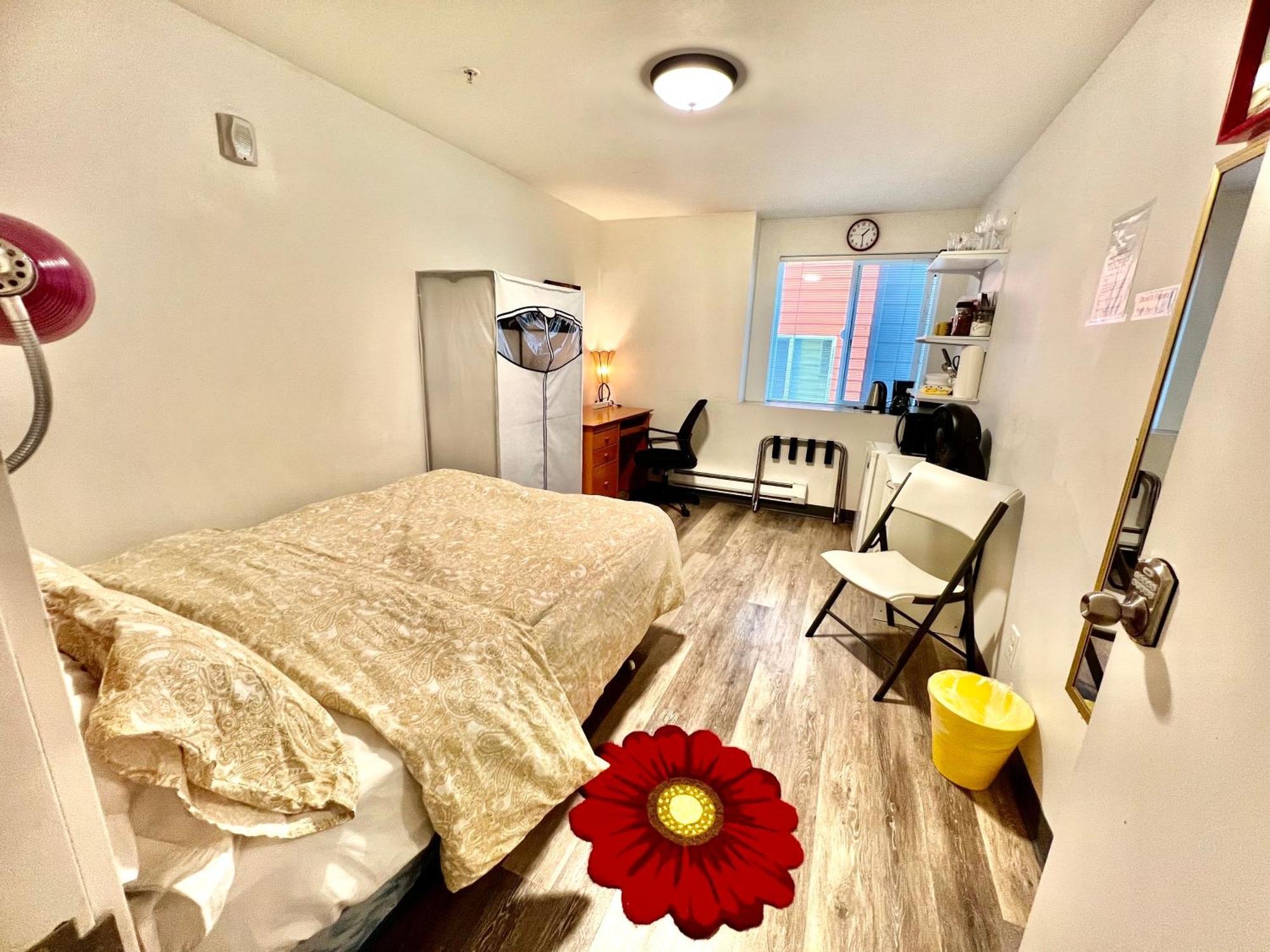 Micro Studio Apartment 10 Minutes Walk To University Of Washington Seattle Kültér fotó