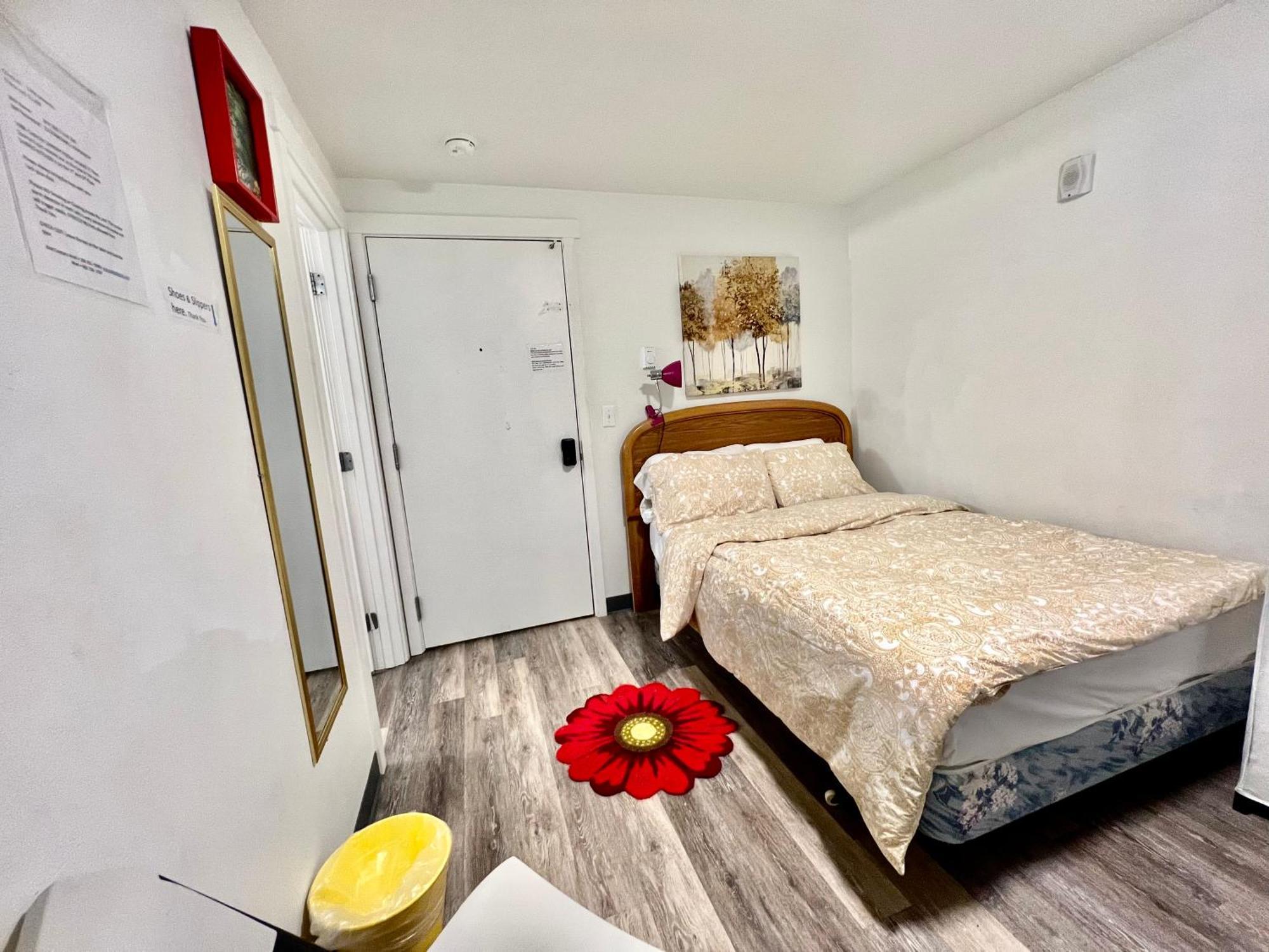 Micro Studio Apartment 10 Minutes Walk To University Of Washington Seattle Kültér fotó